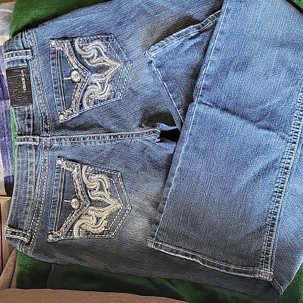 Size 30 grace in LA straight leg jeans